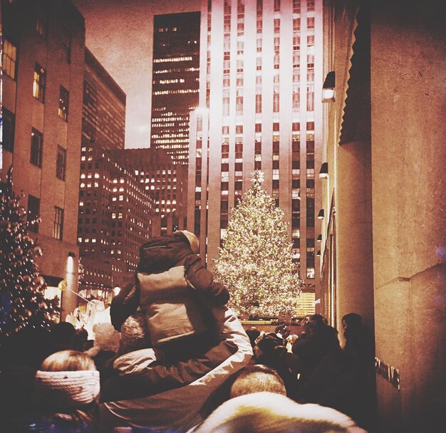 A snowy cityscape of Chicago, with the iconic skyline and festive winter decorations, highlighting the unique charm of an off-season urban escape.