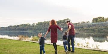 Family Travel Entertainment: Keep Kids Busy on the Go - Cover Image